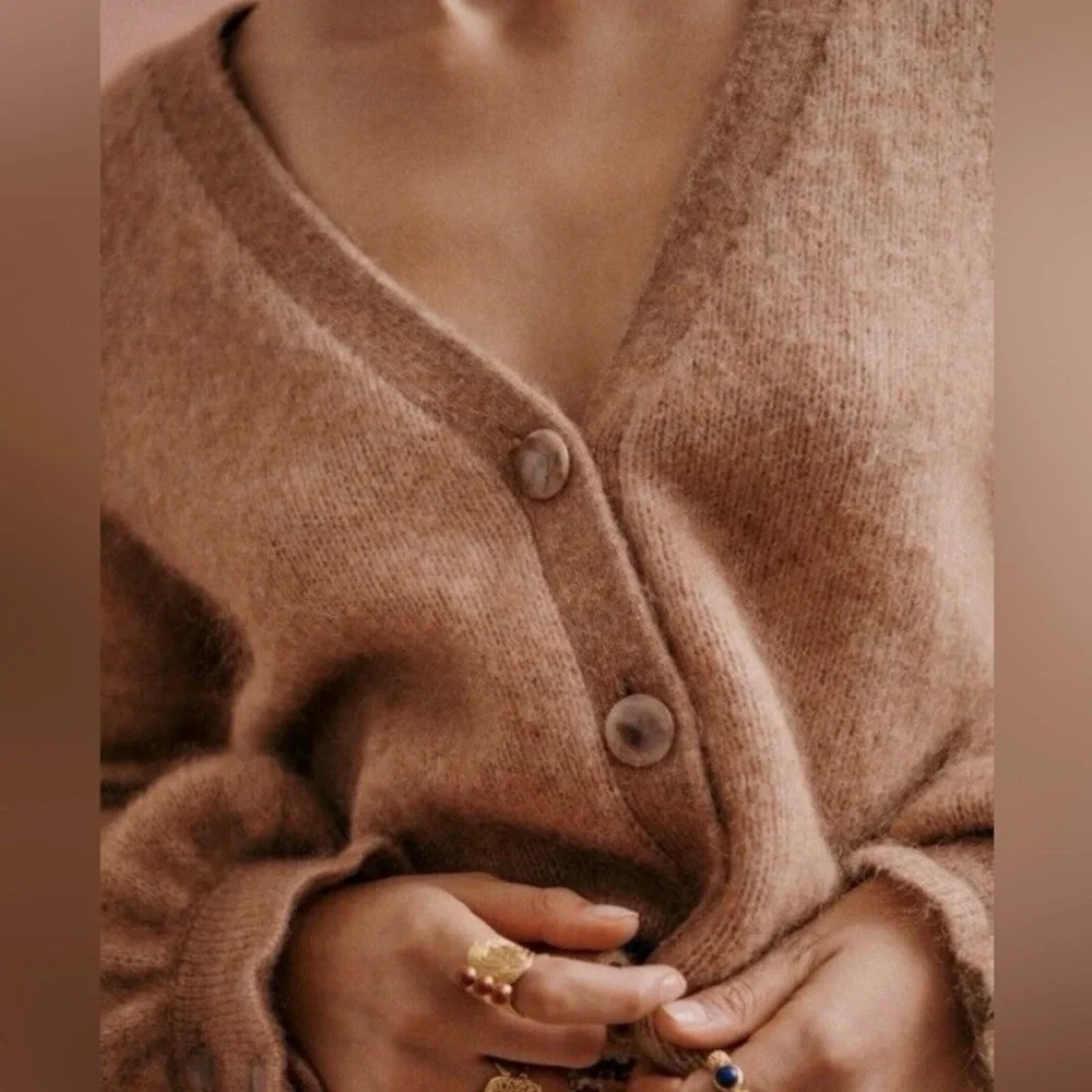Sezane Warm Brown Cardigan - Picture 3 of 4